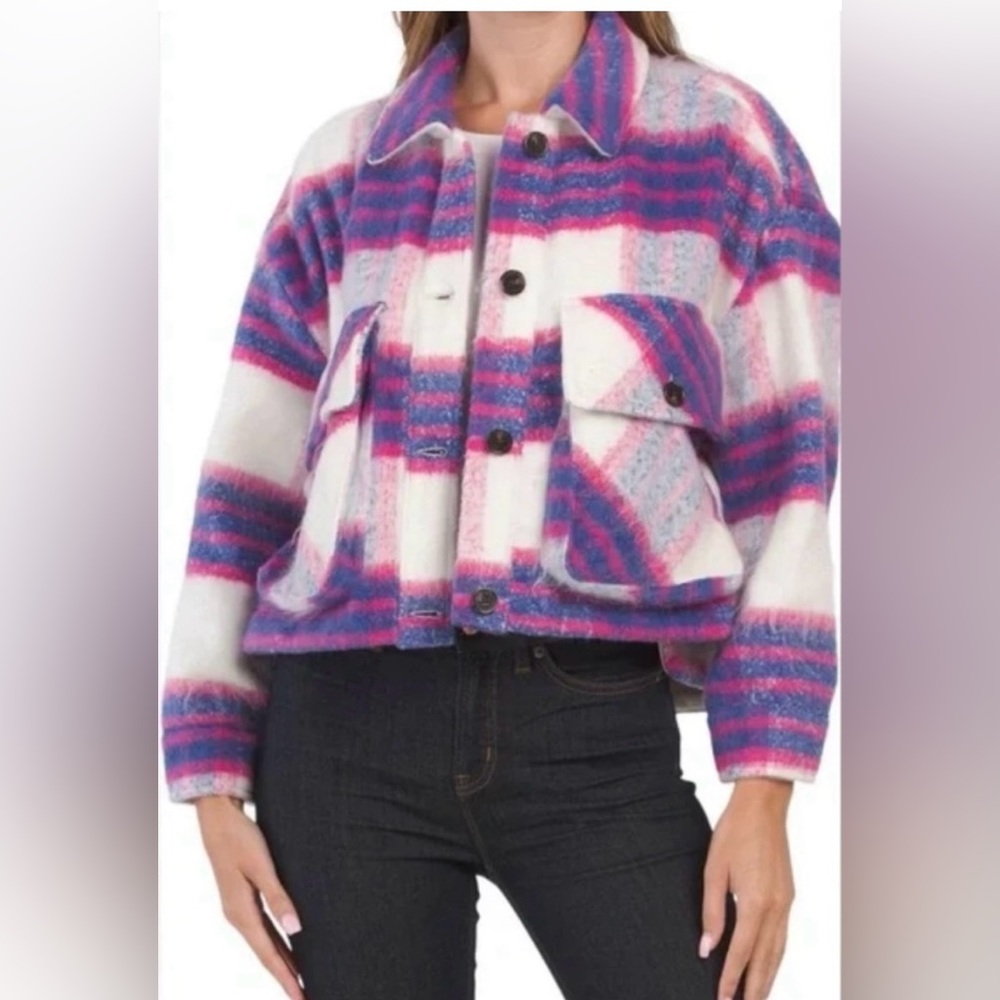 BlankNYC Primetime Cropped Oversized Fuzzy Jacket